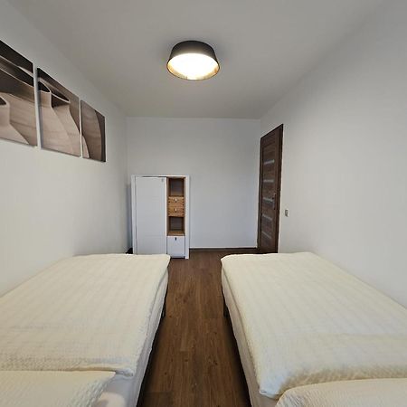 Apartman U Labe Нимбурк Екстер'єр фото