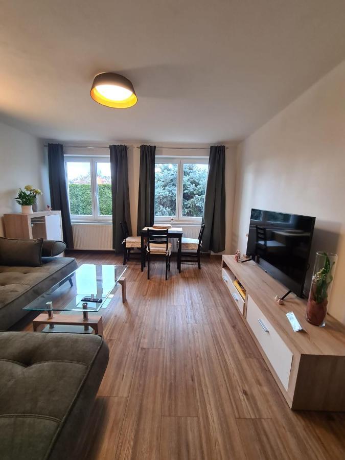 Apartman U Labe Нимбурк Екстер'єр фото
