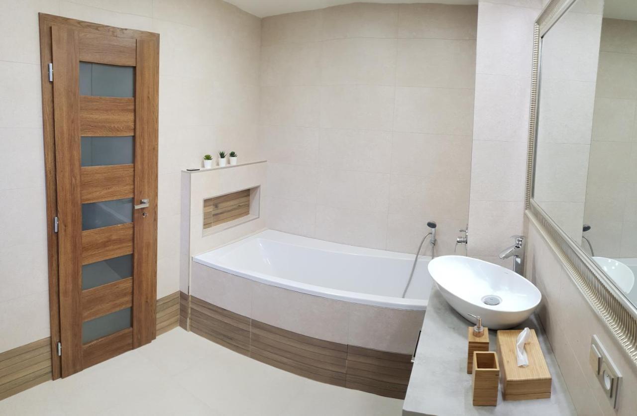 Apartman U Labe Нимбурк Екстер'єр фото